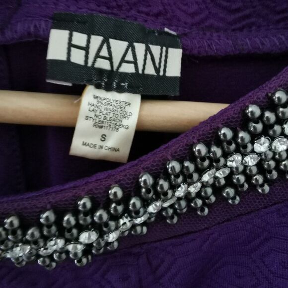 HAANI fit + flare dress with beaded collar size M - Picture 4 of 6